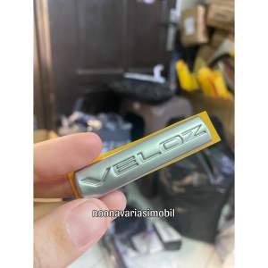 Logo Emblem Veloz tempel di laci dashboard