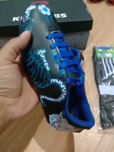 KIDZTUBS Sepatu Bola Anak Paket Komplit Sepatu Bola Tas Skin Deker Kaos Kaki Usia 6-10 Tahun Size 28 29 30 31 32 33 34 35 36 37 KDZ1051011525