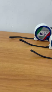 Meteran tukang anti pecah auto stop bagus kuat nyaman di genggam/meteran roll tukang