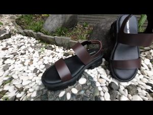 Christian Bale KIRANA Sepatu Sandal Wanita Wedges Cewek Model Tali Belakang Hak tinggi Kekinian Material Kulit Sintetis Berkualitas Desain Elegan Dan Modern - Lazada