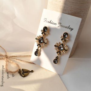 Elegant Baroque Waterdrop Embedded Vintage Style Dark Lolita Lady Ear Cuff Bracelets Fashionable Dangle Stud Earrings