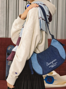 Champion | Retro Denim Puff Shoulder Bag