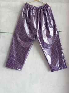 celana jas hujan dewasa motif polkadot