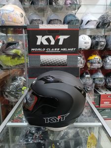 HELM KYT R10 solid