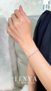 LENYA สร้อยข้อมือ ดีไซน์เก๋ไก๋ ใส่สบายทุกวัน ตัวเรือนเงินแท้925 ชุบทองคำขาว