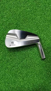 7PCS MC502 SILVER COLOR Golf Iron Set  4 5 6 7 8 9 P  Iron Mens Graphite Steel Shaft Golf Iron Set Right Hand