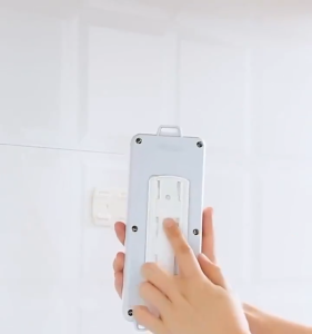 10Pcs Wall-Mounted Sticker Punch-free Plug Fixer Socket Sticker Self Adhesive Power Strip Fixator Home Power Organizer Seamless Power Strip Holder
