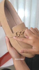 THREE & THREE - Sepatu Kerja Women Slip On Loafer Formal Wanita 688-1