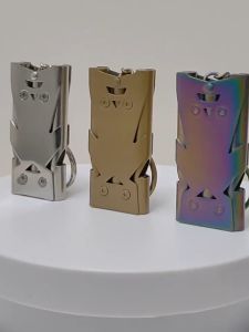 ราคาถูก นกหวีด เสริมทักษะสัตว์ สำหรับฝึกสัตว์ นกหวีดเรียกนก นกหวีดนกแก้ว สุ่มสี