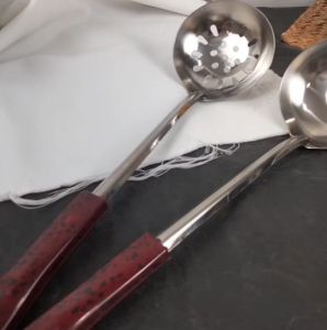 กระบวย กระบวยตักชาบู ทัพพีสแตนเลส ทัพพีชาบู กระบวยสุกี้ กระบวยตักซุป กระบวยสแตนเลส ทัพพีตักน้ำซุป ทนทาน ทนร้อนได้ดี ยาว12นิ้ว กว้าง3นิ้ว