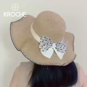 Kroche Topi Pantai Wanita Gaya Vintage Topi Rajut Jerami Aksen Pita Polkadot