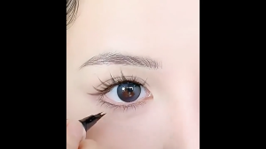 [Flash sale]Pensil Alis/Eyeliner Pembentuk Alis Belah Pensil Alis Bulu Mata Bawah Natural