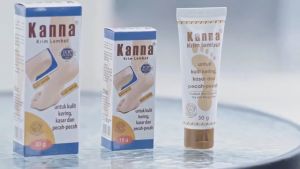 Obat Kaki Pecah2 Kering Parah - Kanna Salep Krim Obat Masker Kaki Pecah2 Dan Kering Parah Yg Ampuh Pembersih Penghalus Tumit Pecah Mengelupas
