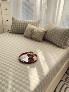 Abraca Dabra Soft ultra-fine fiber bed sheet Simple striped style bed sheet single / Super single / Queen / King size