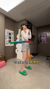 【Smilewil】ฮูล่าฮูปสปริง ปิดเสียง น้ำหนักเบา ไม่เจ็บเอว ยืดหยุ่นนุ่มสบาย อุปกรณ์ลดไขมันหน้าท้อง เหมาะทุกวัย