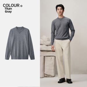 Machine Washable Insulated Black Turtleneck Sweater