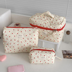 EELHOE | Ins Fresh Red Heart Quilted Cosmetic Bag Fashion Large-Capacity Toiletry Storage Bag Portable Travel Makeup Bag Handbag