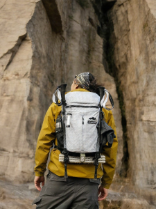 NatureHike | Lightweight Hiking Daypack 25L