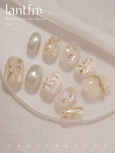 LANTINGFANG | Handcrafted Short Nails 3D Golden Hand-painted