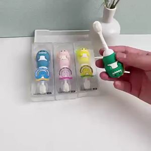 👧 0-6 ขวบ 👶🏻 ขนนุ่ม 10000 เส้นใย แปรงฟันเด็ก แปรงสีฟันขนนู่ม แปรงสีฟันเด็กเล็ก สบายมากและปกป้องเหงือก