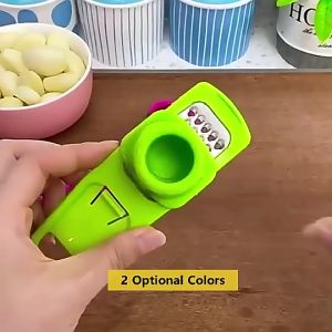 Multifunctional Garlic Grinder Ginger Garlic Hand Press Chopper Shredder Food Easy And Fast Grinder Kitchen Tools 手动切蒜器