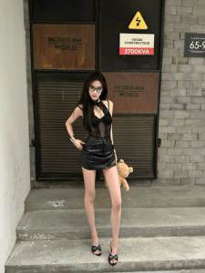 สีดำ ลูกไม้ Hollow Out สายคล้อง เสื้อกั๊ก เซ็กซี่ รัดรูป บอดี้สูท เสื้อสําหรับหญิงสาวสไตล์พร็อพ แฟชั่นย้อนยุค ดีไซน์ แขนกุด