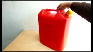 20L Oil Tank  Fuel Gasoline Tank Petrol Water Carrier With Spout Motorcycle Tong Minyak