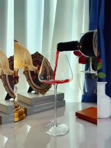 BANGBEBE | Elegant Luxury Crystal Wine Glasses Burgundy Type