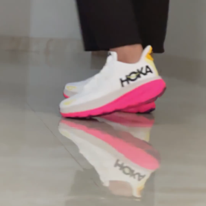H0KA ONE CARBON CLIFT0N 9 X2 RUNNING SHOES SEPATU LARI OLAHRAGA SNEAKERS 100% SEPATU JOGGING