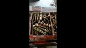 Dynabolt M8x40 / Dinabolt M8 / Anchor Bolt Kode 3114 Kuning (4 CM)