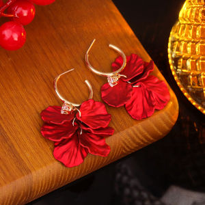 New Year Red Zircon Rose Petal Design Earrings Womens Aesthetic White Enhancing Handmade Fashion Jewelry Ear Studs