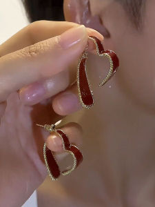 Elegant Red Heart Shaped Zircon Earrings Womens Fashion Jewelry Drop Oil Style Versatile Slimming Face Shape Ear Accessories