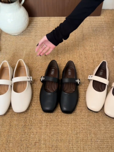 YOTO Retro Mary Janes Loafers For Women French Ajustable Single-Strap with Metal Buckle Flat Shoes