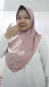 hijab bergo pamela jilbab instan hijab sport jersey bergo HAMIDAH jilbab bergo pinguin hijab kenan