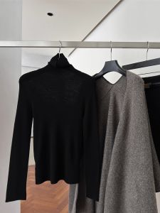 Elegant Black High Neck Slim Fit Knitwear