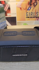 ลำโพงบลูทูธ รุ่น HOPESTAR A20 กำลังขับ55W ฟรีไมค์ลอย1ตัว เสียงเบสแน่น มีสายสะพายแถมให้ รองรับAUX TF USB สามารถเชื่อมต่อได้2ตัว