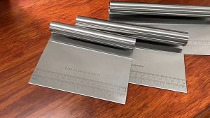 Scrapper Kue Stainlees Ukuran 15 / 22 Pemotong Adonan Fondant Scrap Kue Pizza Cutter Scrapper Kue Kape Scarper Bolu Gulung