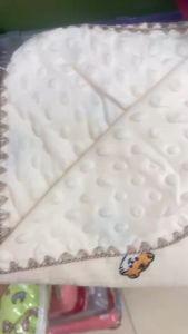 Grace kidsผ้าห่ม  Minky Dot Blanket ผ้าห่มขนมิ้งลายจุด สำหรับลูกน้อย คละลาย