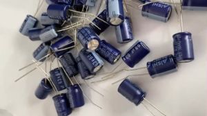 TỤ ĐIỆN PHÂN CỰC 63V 6800UF TỤ HÓA AISHI 68UF63V