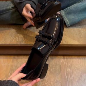 Womens Leather Pointed Toe Flats Thick Bottom Slip-On Shoes British Style Spring Autumn New Fashion Small Leather Shoes