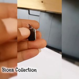 top Liontin KoreaLiontin Titanium 316L Tanpa Kalung Silver kotak batu hitam Model Terbaru dan terlaris anti karat dan tidak luntur