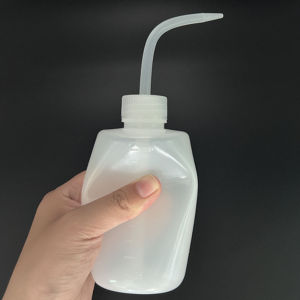 2Pcs 250ml Plants Sprinkler Squeeze Spray Bottles Kettle Watering Can for Flowers Succulents Irrigation Gardening Tools