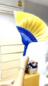 [1052] ไม้กวาดสีทองพร้อมที่โกยผง SUPERCAT