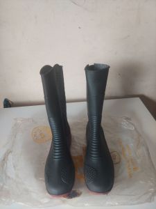 sepatu bot ap moto list kaki merah