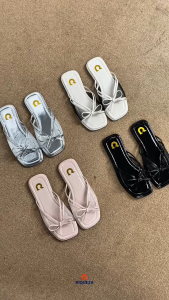 Riqueza MAKANI Sandal Wanita Teplek Pita Sendal Cewek Slip On