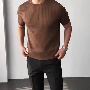 LIVE GREAT | เสื้อยืดผู้ชายฤดูร้อนเสื้อถักแขนสั้นยืดเกาหลีหลวมสไตล์อเมริกันสไตล์ตะวันออกเสื้อผ้าผู้ชายด้านบน