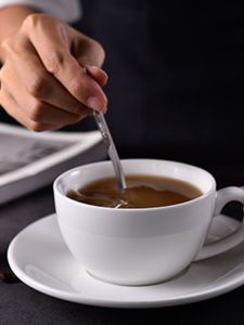 Elegant Ceramic Coffee Cup And Plate Set for Men And Women Business Use Simple Logo Mugs Afternoon Tea Coffee Shop Cups