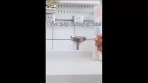 Hot Sale Mini Metal Kitchen Tool for Oil Wine & Coffee Bean Bottle Filling Stainless Steel Funnel With Handle