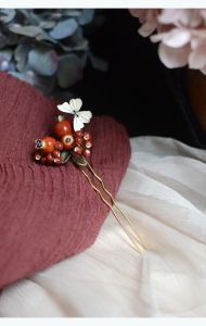 Retro Court Ceramic Hairpin Red Sauce Fruit Hanfu Qipao Accessory Elegant Head Flower Wooden Moon Vintage Fashion Jewelry
