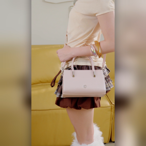 Túi đeo chéo nữ YUUMY YN283 (BST Pink Obsessed)